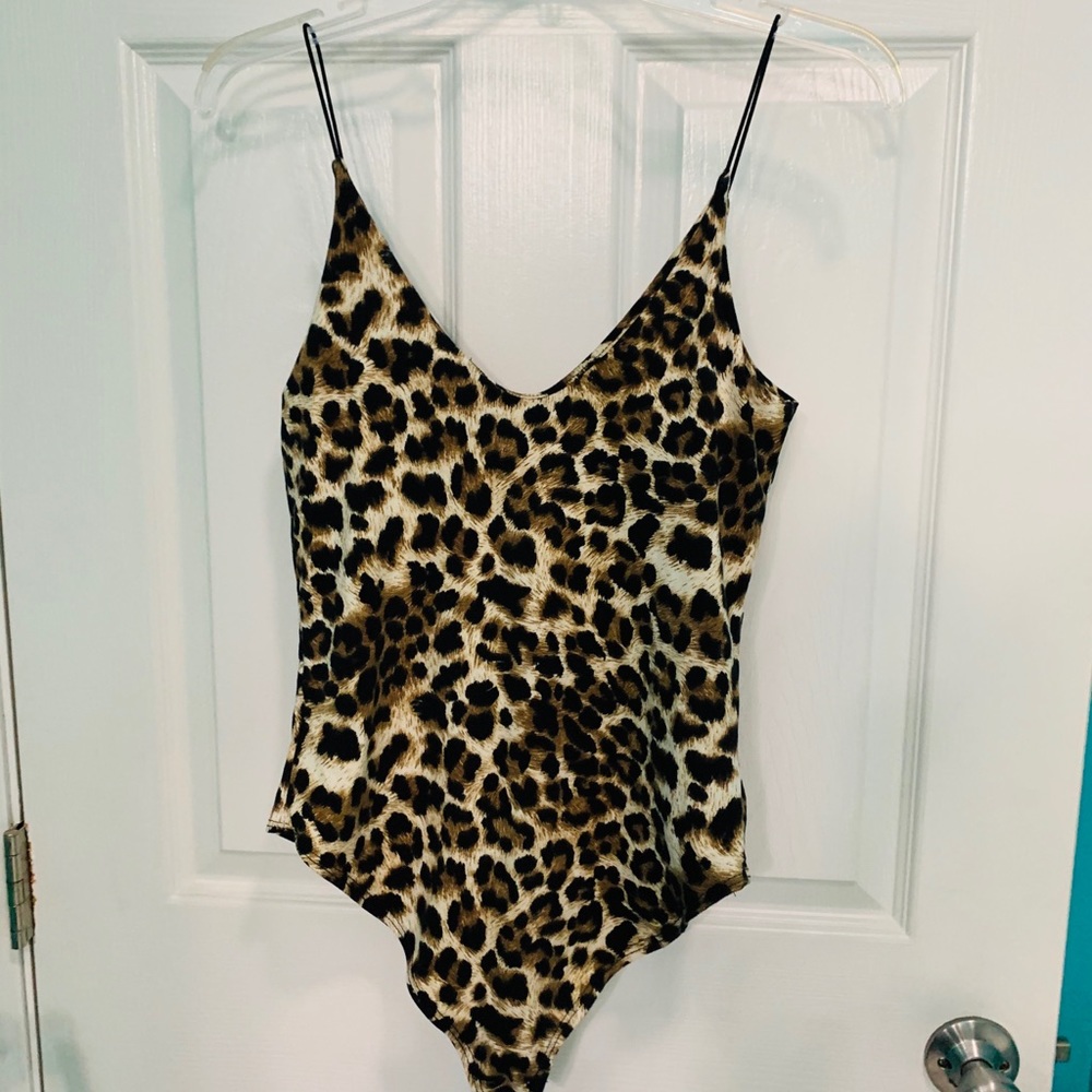 NWT Leopard Body Suit size small - Picture 4 of 5